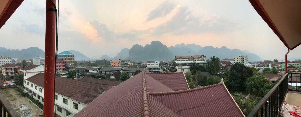 Pangu Hotel - 盘古酒店 Vang Vieng Exterior photo